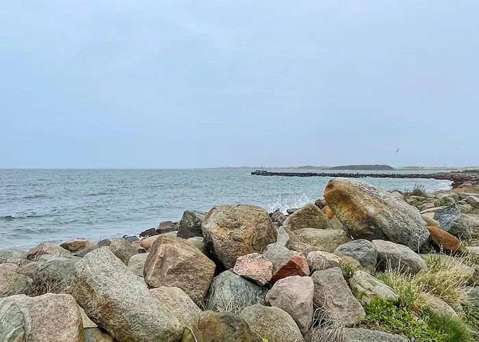 Lovely In With Wifi Holiday home *